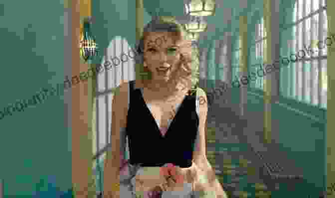 Taylor Swift's Music Video For Taylor Swift Super Easy Piano Songbook (Super Easy Songbook)